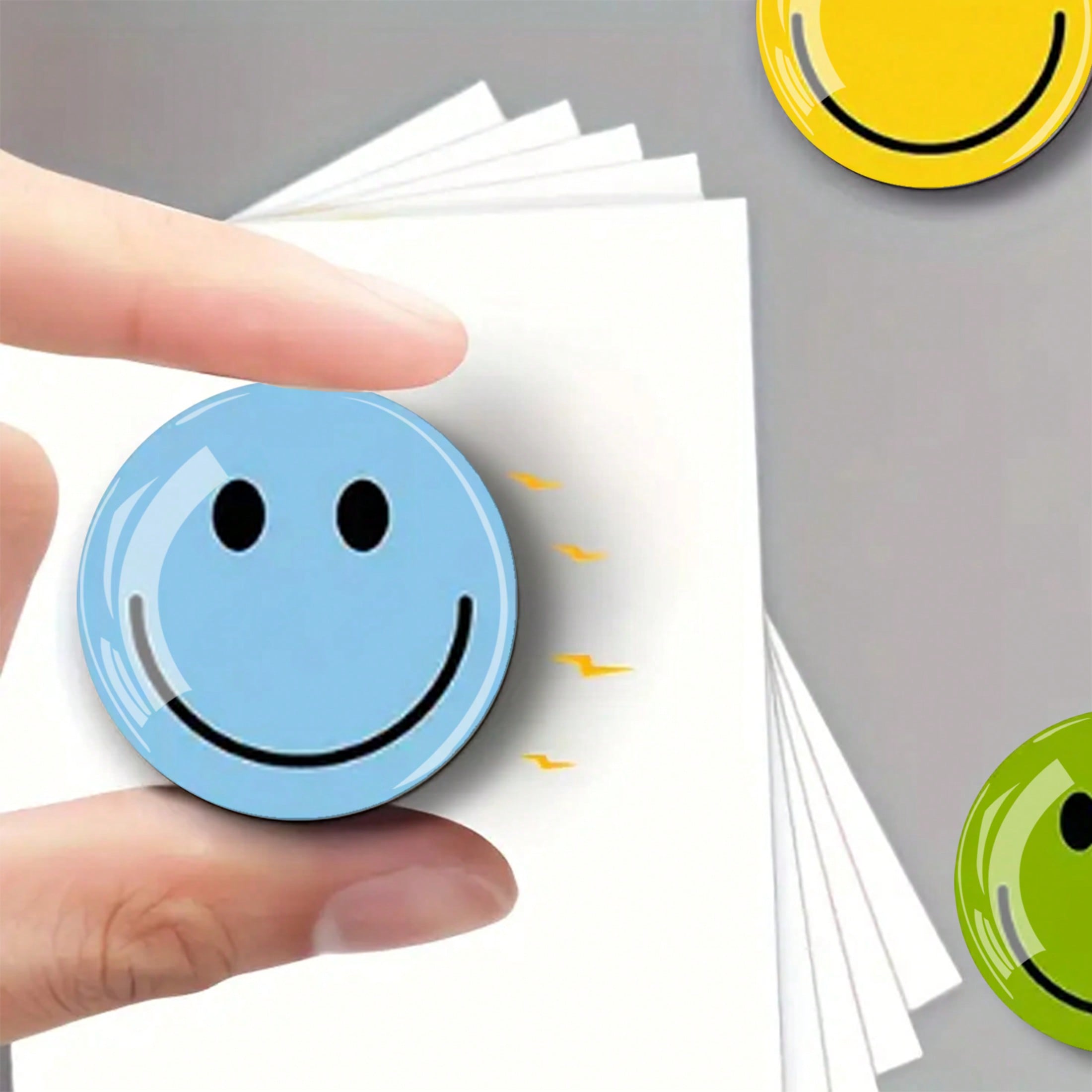 1/8 Pieces Smiling Face Glass  – Home Office Gif Bewertung und Preis